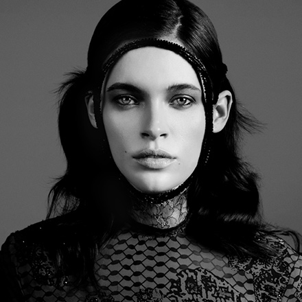 Sebastian La toya velberg look